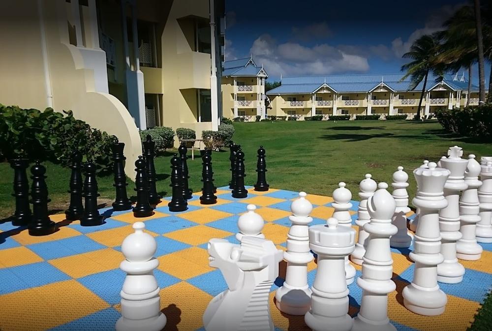 Magdalena Grand Beach & Golf Resort Tobago Exterior photo