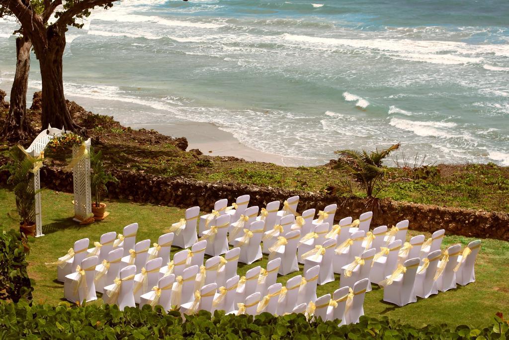 Magdalena Grand Beach & Golf Resort Tobago Exterior photo