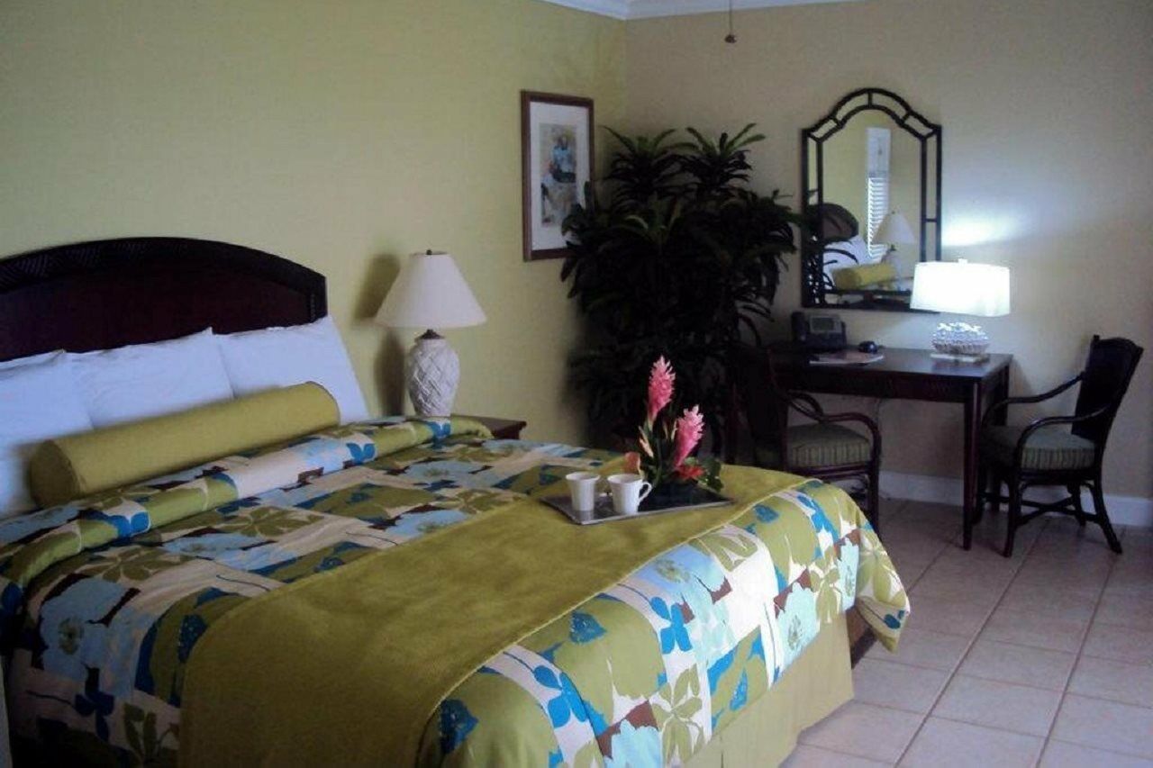 Magdalena Grand Beach & Golf Resort Tobago Exterior photo